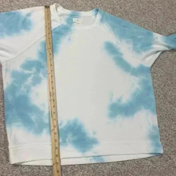 Lou & Grey Blue and White Tie Dye Sweatshirt Women's Size L Comfy Travel Lounge - Picture 5 of 5